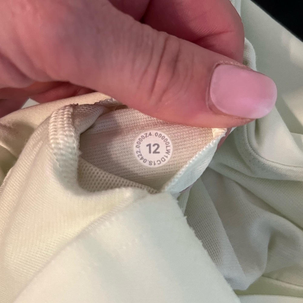 Lululemon Invigorate Training Tank Top 2022- Size 12- Pale Green - Picture 6 of 8